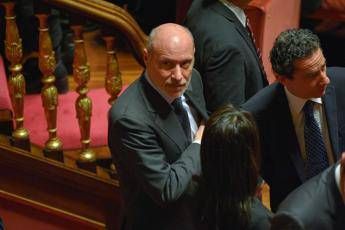 Lo schiaffo dei ribelli 5S Lo schiaffo dei ribelli 5S