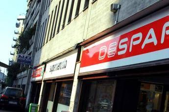 Sventa furto supermercato, assunto nigeriano Sventa furto supermercato, assunto nigeriano