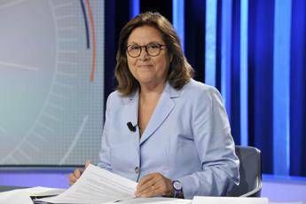Annunziata a Bonafede: Sono più p... o pennivendola? Annunziata a Bonafede: Sono più p... o pennivendola?