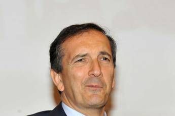 Chi è Gubitosi, nuovo ad Tim Chi è Gubitosi, nuovo ad Tim