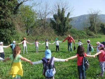 Deficit di natura? Medici e operatori sanitari al lavoro Deficit di natura? Medici e operatori sanitari al lavoro
