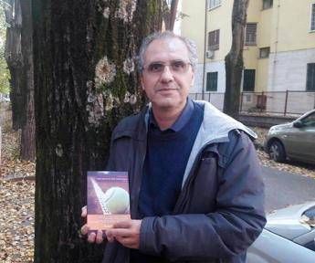 Lucio Luca racconta la storia di Alessandro, giornalista con la schiena dritta Lucio Luca racconta la storia di Alessandro, giornalista con la schiena dritta