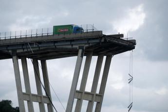 Ponte Morandi, a fine settembre i risultati dell'inchiesta madre
