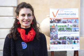 La volontaria dell'anno: Critiche su Silvia Romano? Troppi stereotipi La volontaria dell'anno: Critiche su Silvia Romano? Troppi stereotipi