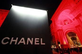 Chanel, addio a pellicce e pelli esotiche Chanel, addio a pellicce e pelli esotiche