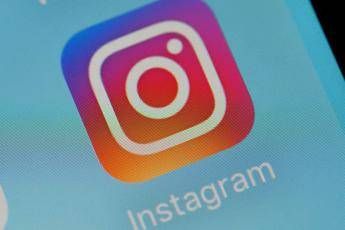 Arriva Instagram Chat, nuovo sticker per chattare dalle Storie