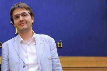 'Tradito' dai 5S, Dall'Osso passa a Forza Italia 'Tradito' dai 5S, Dall'Osso passa a Forza Italia