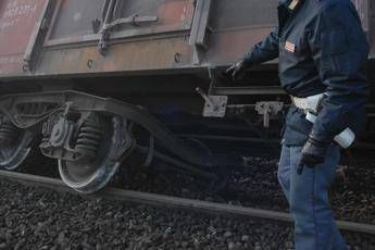 Firenze, treno contro piattaforma Firenze, treno contro piattaforma