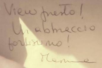 Trova busta con soldi, appello su Facebook Trova busta con soldi, appello su Facebook