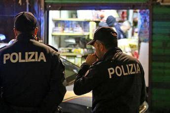Morto d'infarto dopo rapina, ladro aveva pistola giocattolo Morto d'infarto dopo rapina, ladro aveva pistola giocattolo