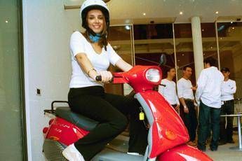 Motorini elettrici, bonus fino a 3mila euro Motorini elettrici, bonus fino a 3mila euro