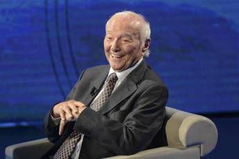 Piero Angela: L'Italia investa in innovazione, educazione e ricerca Piero Angela: L'Italia investa in innovazione, educazione e ricerca