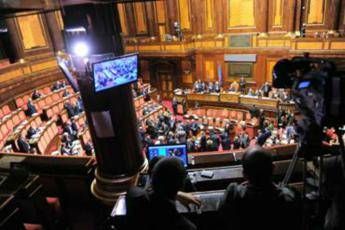 Furia opposizioni, psicodramma politico in Senato Furia opposizioni, psicodramma politico in Senato