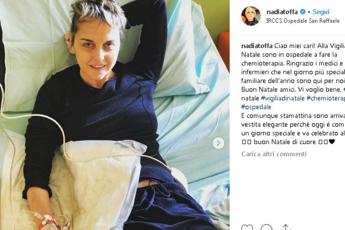 Vigilia in ospedale per la chemio, il post di Nadia Toffa