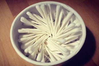 Addio ai cotton fioc Addio ai cotton fioc