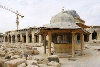 Il minareto di Aleppo? Lo ricostruirei così Il minareto di Aleppo? Lo ricostruirei così