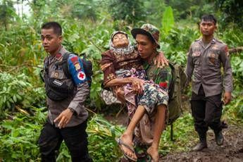 Inondazioni e frane, dramma Sulawesi Inondazioni e frane, dramma Sulawesi