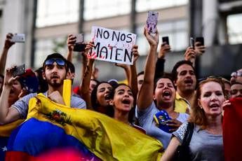 Venezuela, Palazzo Chigi chiede elezioni rapide Venezuela, Palazzo Chigi chiede elezioni rapide