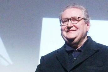 Sono quasi cieco e ho il Parkinson, Mollica si racconta Sono quasi cieco e ho il Parkinson, Mollica si racconta
