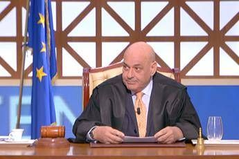 Ex giudice Forum: Mandato via in 5 minuti Ex giudice Forum: Mandato via in 5 minuti