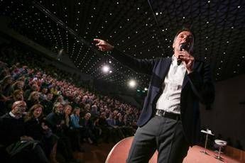 Il 22 partono querele, l'annuncio di Renzi Il 22 partono querele, l'annuncio di Renzi