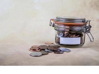 Industria del risparmio ancora in rosso Industria del risparmio ancora in rosso