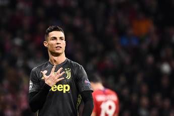 Perché CR7 mostra il '5'? Perché CR7 mostra il '5'?