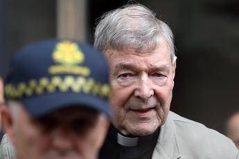 Il cardinale Pell è in carcere Il cardinale Pell è in carcere