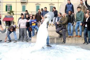 Latte, c'è l'accordo: 74 centesimi al litro Latte, c'è l'accordo: 74 centesimi al litro