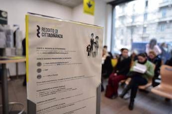 Reddito, stretta su genitori single e conviventi Reddito, stretta su genitori single e conviventi