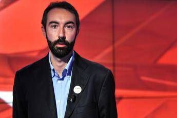 Il consigliere 5S: Vaccini? Pronti a diffidare Asl Il consigliere 5S: Vaccini? Pronti a diffidare Asl