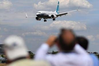 Stop a Boeing 737 MAX anche negli Usa Stop a Boeing 737 MAX anche negli Usa