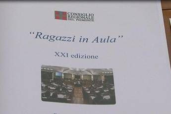 'Ragazzi in Aula', ok legge su abolizione uso plastica non riciclabile 'Ragazzi in Aula', ok legge su abolizione uso plastica non riciclabile