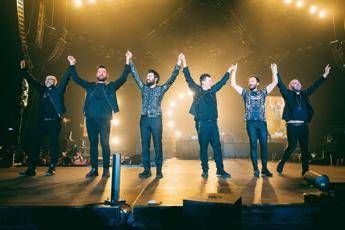 Negramaro chiudono tour record. Sangiorgi: L'amore è tornato e ha vinto Negramaro chiudono tour record. Sangiorgi: L'amore è tornato e ha vinto