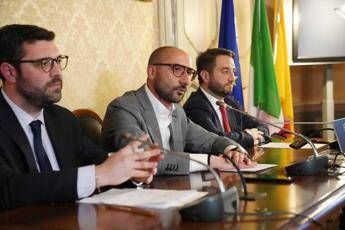 Cancelleri (M5S): Musumeci galoppino della menzogna Cancelleri (M5S): Musumeci galoppino della menzogna
