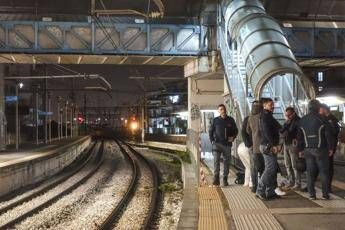 Violenza in Circumvesuviana, altro scarcerato Violenza in Circumvesuviana, altro scarcerato