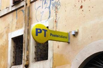 Poste, utile a 306 mln -30,2% su anno nel primo trimestre Poste, utile a 306 mln -30,2% su anno nel primo trimestre
