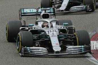 Gp Cina, nuovo trionfo per Hamilton Gp Cina, nuovo trionfo per Hamilton