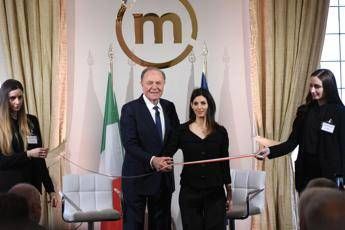 Banca Mediolanum inaugura nuova sede a Roma Banca Mediolanum inaugura nuova sede a Roma