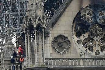 Notre Dame, procuratore: Intervento al secondo allarme Notre Dame, procuratore: Intervento al secondo allarme