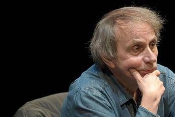 Legion d'onore a Michel Houellebecq Legion d'onore a Michel Houellebecq