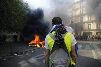 Chalencon (gilet gialli): Weekend esplosivo per primo anniversario Chalencon (gilet gialli): Weekend esplosivo per primo anniversario