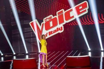 L'esordio col botto di Simona Ventura L'esordio col botto di Simona Ventura