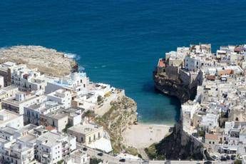 Focolaio a Polignano a Mare, 78 positivi in un'azienda Focolaio a Polignano a Mare, 78 positivi in un'azienda