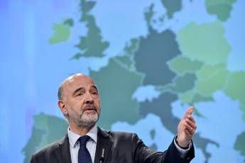 Manovra, Moscovici: No rigetto né avvio procedura ora Manovra, Moscovici: No rigetto né avvio procedura ora