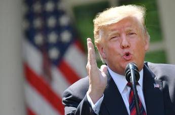 Trump firma il bando definitivo di Huawei dagli USA Trump firma il bando definitivo di Huawei dagli USA