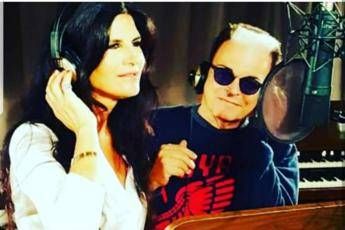 Malgioglio: ''Salviamo Pamela Prati dall'incubo Caltagirone'' Malgioglio: ''Salviamo Pamela Prati dall'incubo Caltagirone''