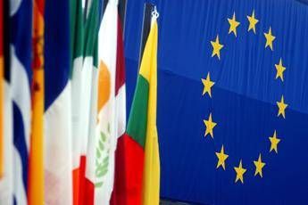 Coronavirus, Bruxelles: Ue zona rossa? Salute è competenza Stati Coronavirus, Bruxelles: Ue zona rossa? Salute è competenza Stati