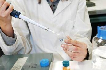 Microbiologi: Superbug, legionellosi e malattie da zanzare fra sfide Microbiologi: Superbug, legionellosi e malattie da zanzare fra sfide