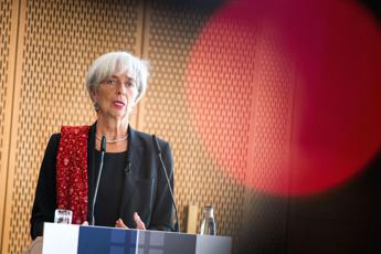 Bce, Lagarde: Crescita moderata, preoccupa coronavirus